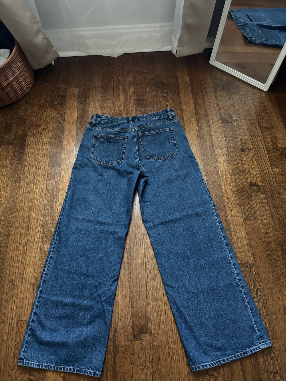 H&M Wide-Cut jeans regular rise - Picture 2 of 9